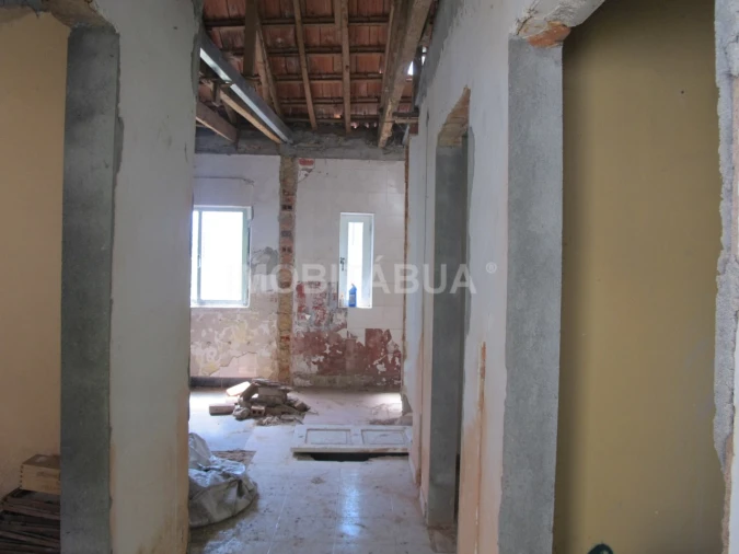 Moradia T3 para Venda em Tabua Foto 4