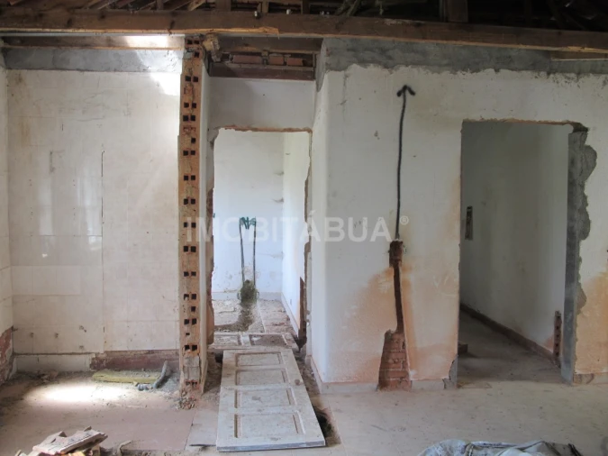 Moradia T3 para Venda em Tabua Foto 11