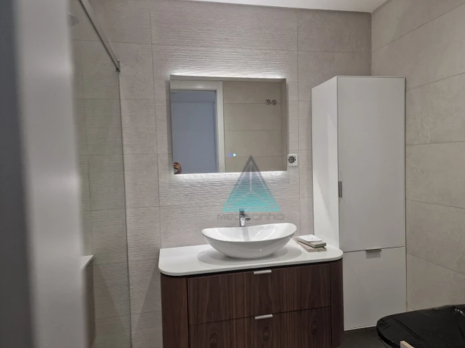 Apartamento T5 para Venda em Laranjeiro e Feijó Foto 13