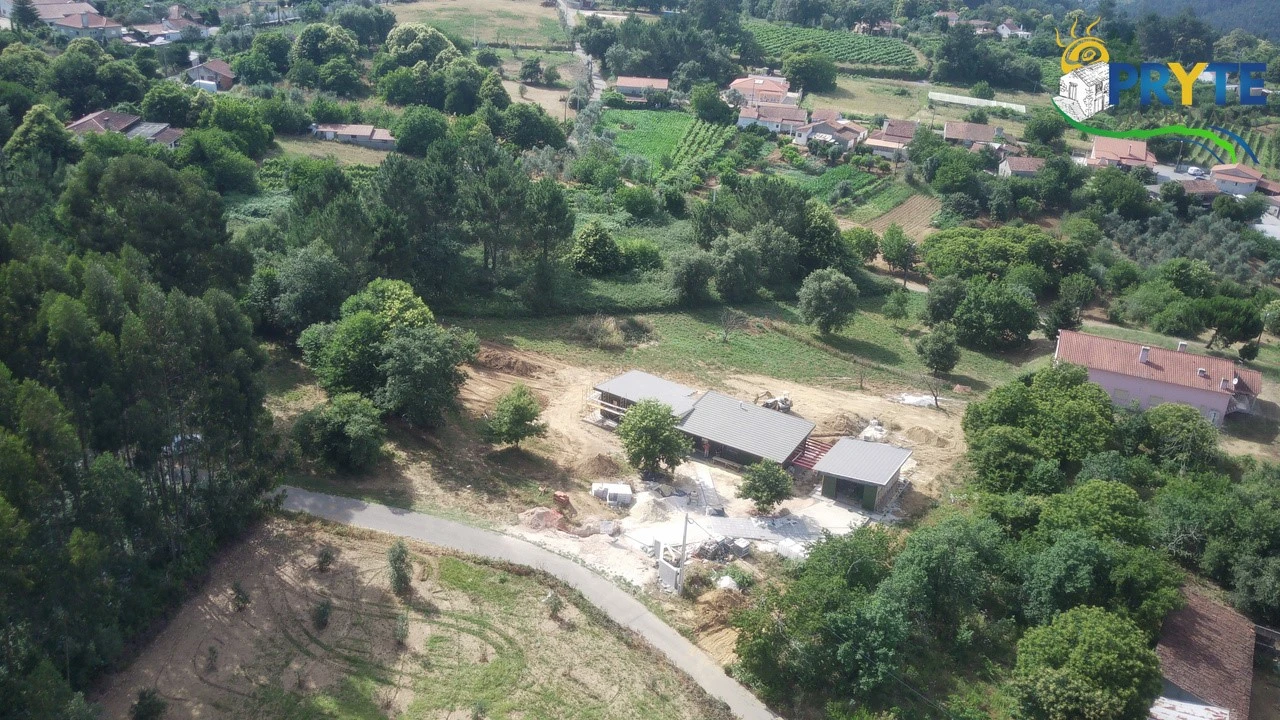 Moradia T3 para Venda em Ferreira do Zezere Foto 9