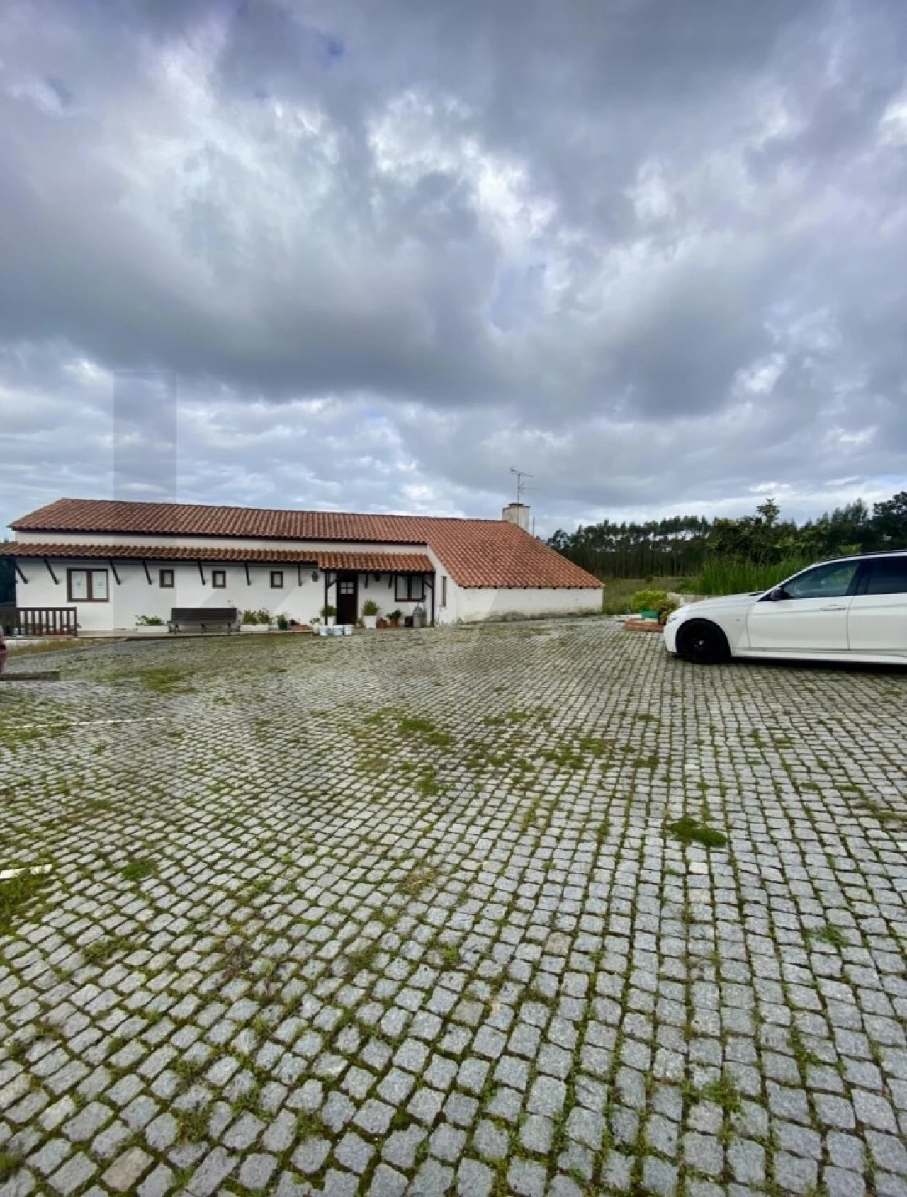 Quinta T4 para Venda em Valado dos Frades Foto 9