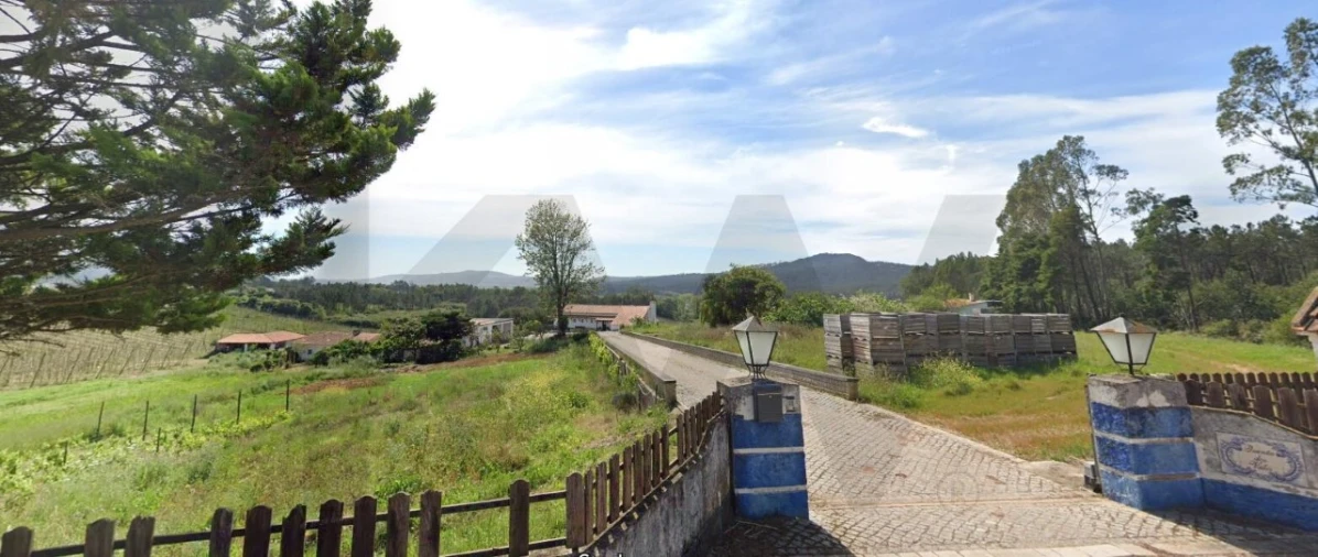 Quinta T4 para Venda em Valado dos Frades Foto 32