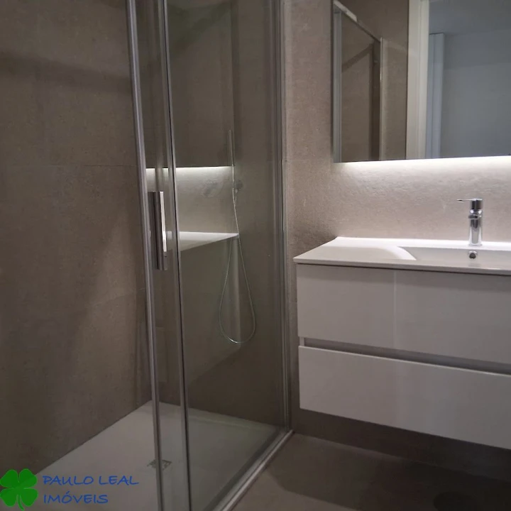 Apartamento T2 para Venda em Moreira Foto 9