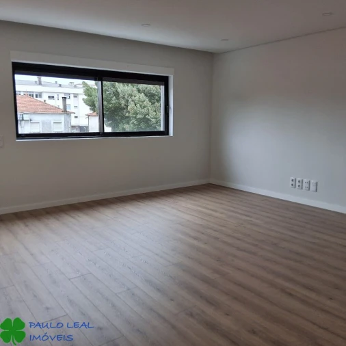 Apartamento T2 para Venda em Moreira Foto 8