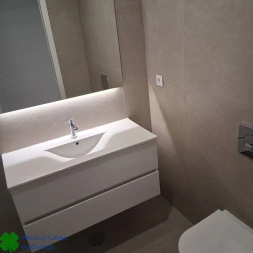 Apartamento T2 para Venda em Moreira Foto 14