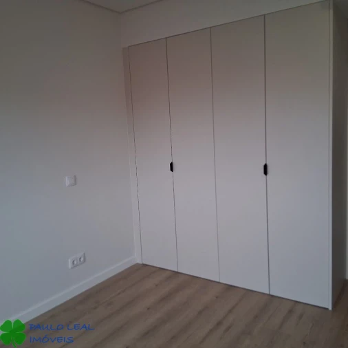 Apartamento T2 para Venda em Moreira Foto 12