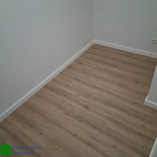 Apartamento T2 para Venda em Moreira Foto 13