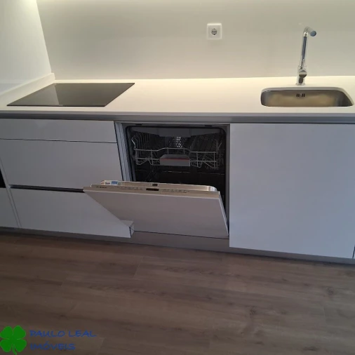 Apartamento T2 para Venda em Moreira Foto 5