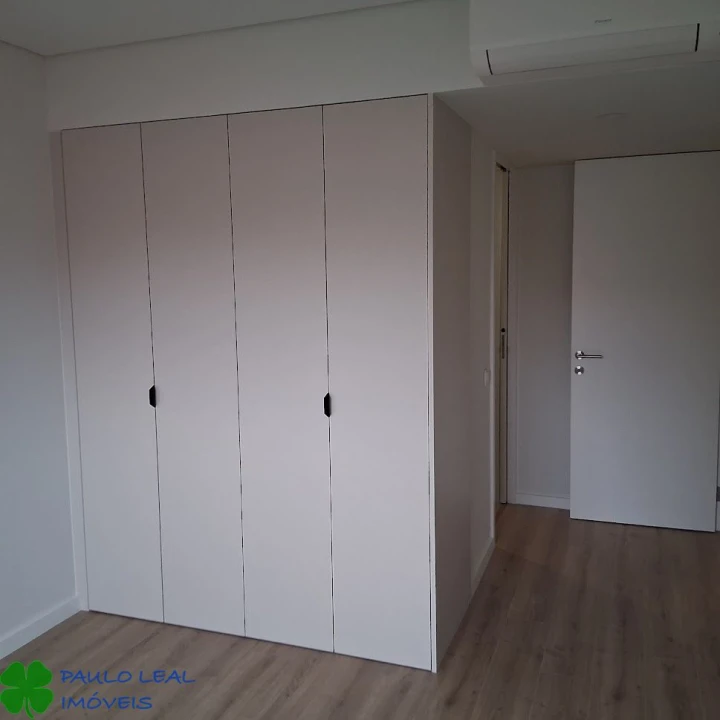 Apartamento T2 para Venda em Moreira Foto 10