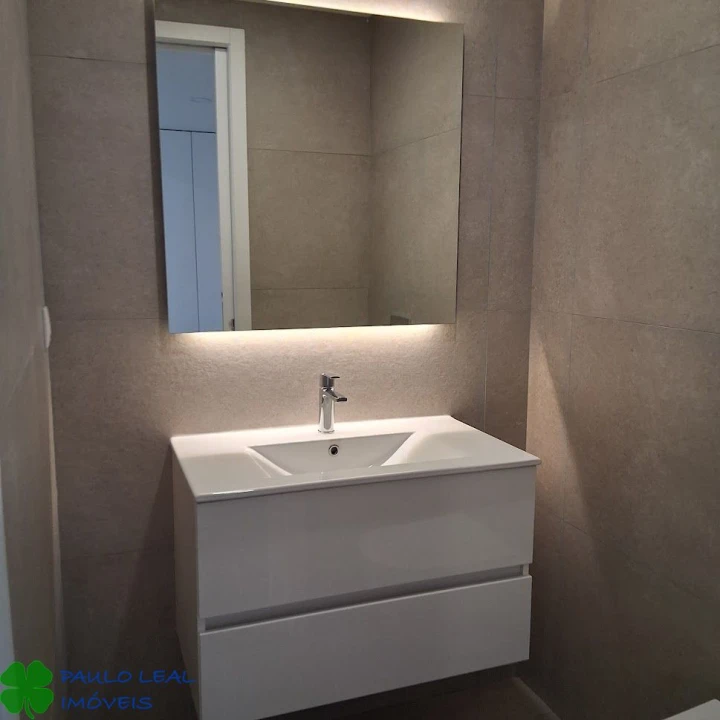 Apartamento T2 para Venda em Moreira Foto 7