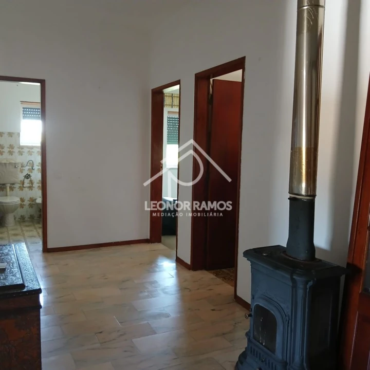 Moradia T5 para Venda em Ladoeiro Foto 23