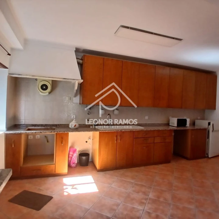 Moradia T5 para Venda em Ladoeiro Foto 7