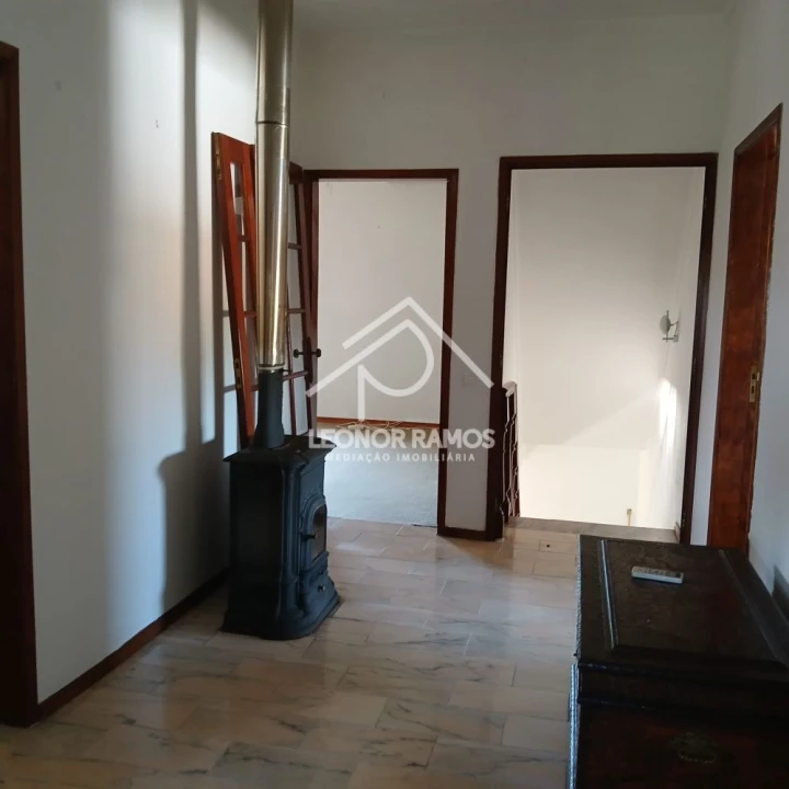 Moradia T5 para Venda em Ladoeiro Foto 22