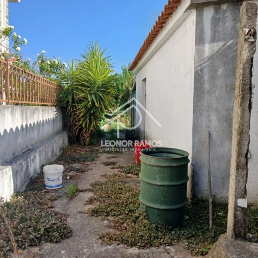 Moradia T5 para Venda em Ladoeiro Foto 29