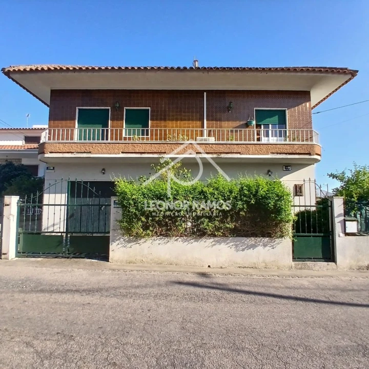 Moradia T5 para Venda em Ladoeiro Foto 1