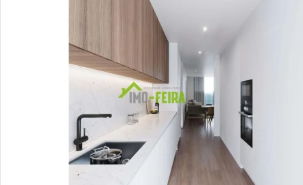 Apartamento T3 para Venda em Santa Maria da Feira, Travanca, Sanfins e Espargo
