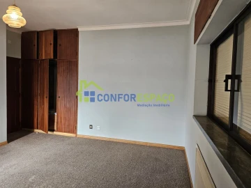 Moradia T9 para Venda em Castelo Branco