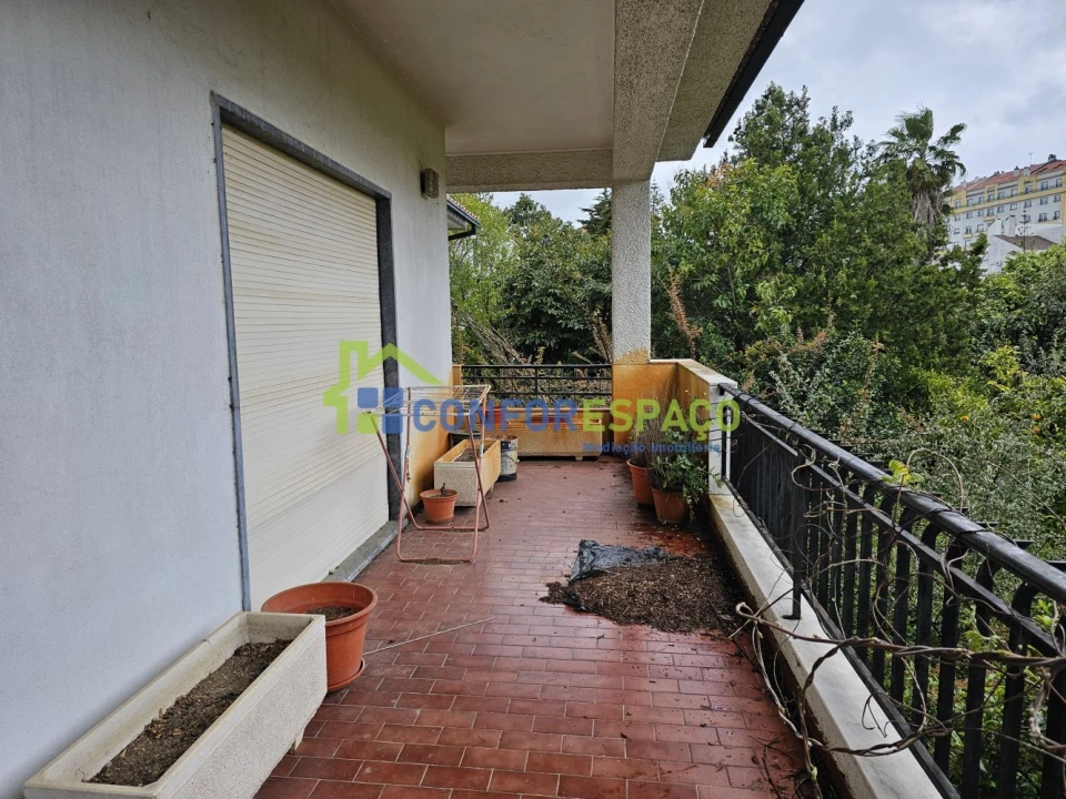 Moradia T9 para Venda em Castelo Branco Foto 49