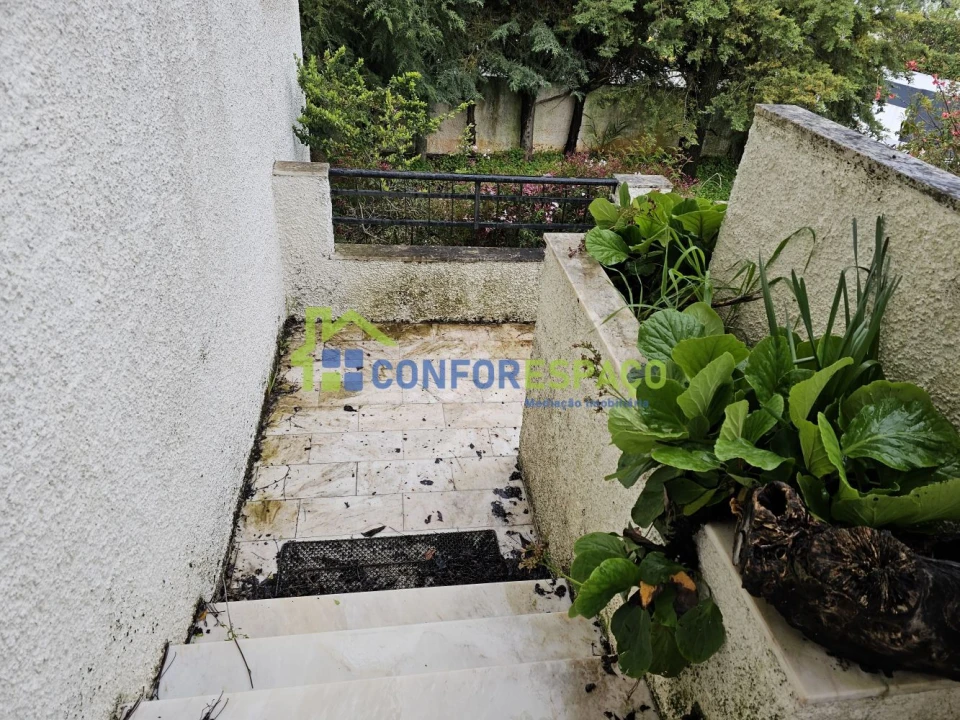 Moradia T9 para Venda em Castelo Branco Foto 51