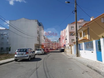 Terreno para Venda em Quinta do Conde
