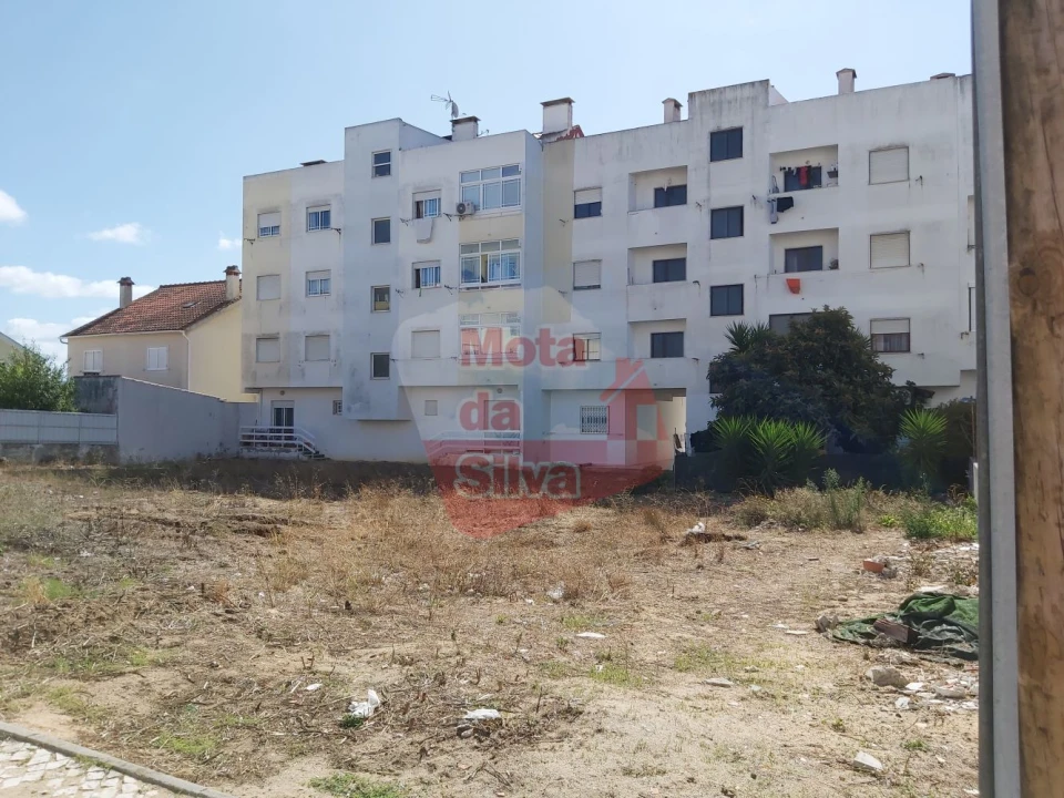 Terreno para Venda em Quinta do Conde Foto 7