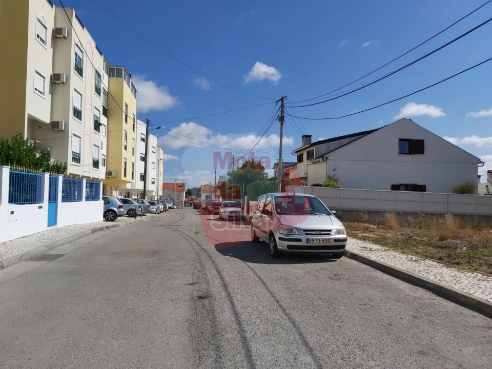 Terreno para Venda em Quinta do Conde Foto 8