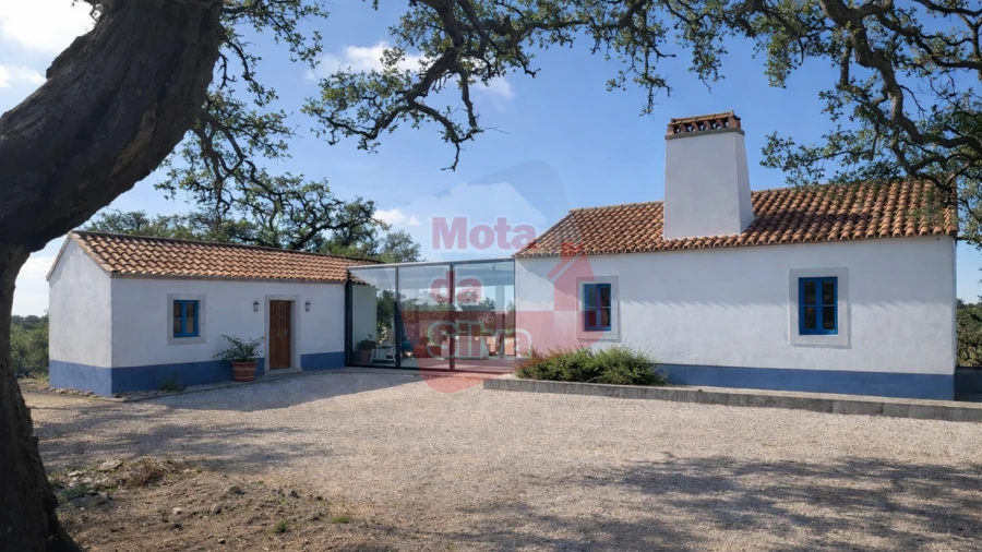 Quinta T2 para Venda em São Francisco da Serra