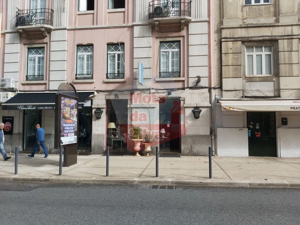 Loja para Venda em Arroios Foto 1