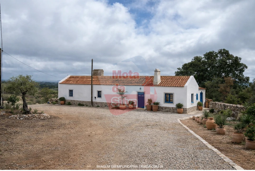 Quinta T2 para Venda em Santiago do Cacém, Santa Cruz e São Bartolomeu da Serra Foto 1