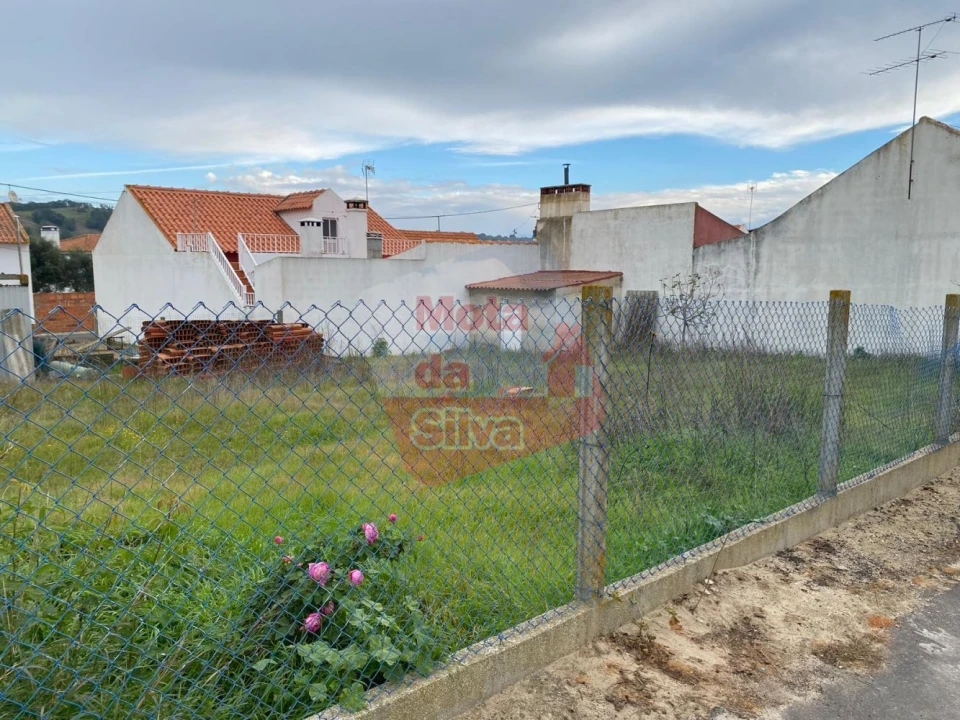 Terreno para Venda em Torrão Foto 2