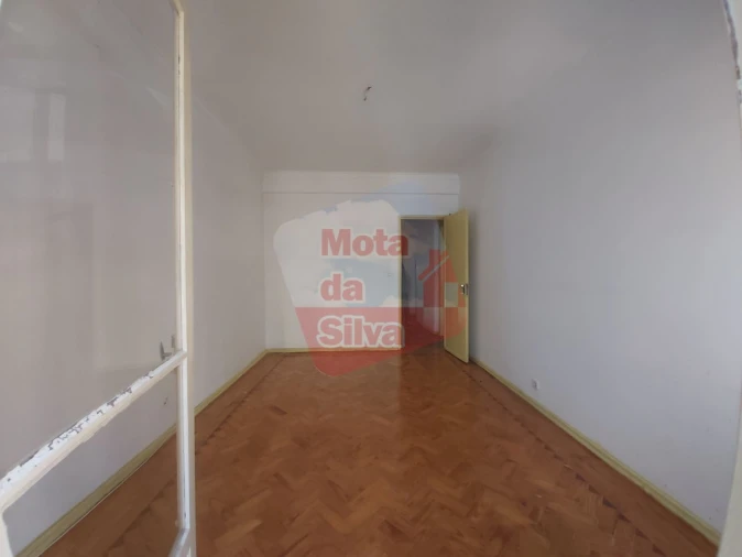 Apartamento T3 para Venda em Marvila Foto 5