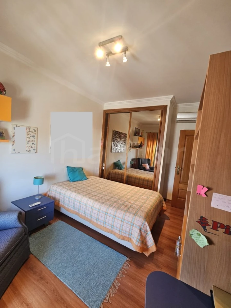 Apartamento T4 para Venda em Benavente Foto 10