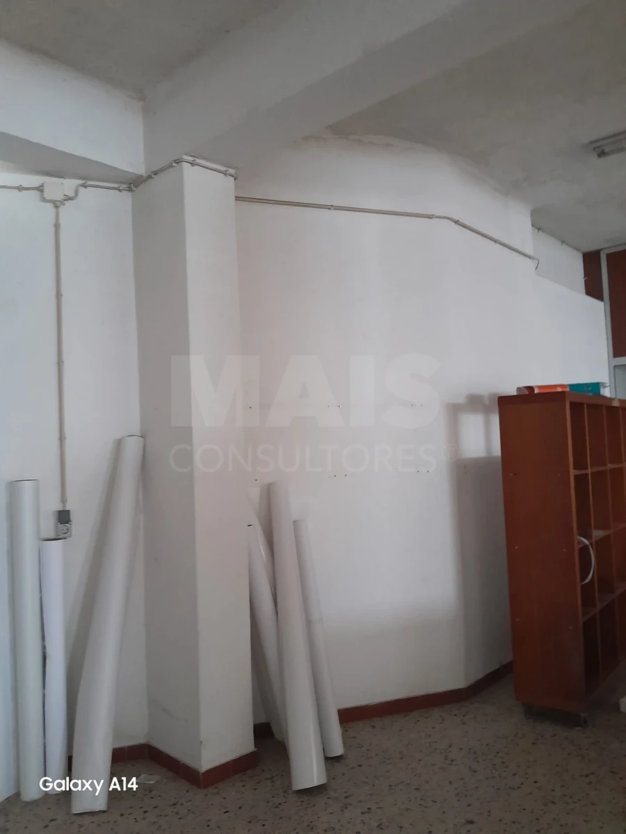 Loja para Venda em Póvoa de Santa Iria e Forte da Casa Foto 8