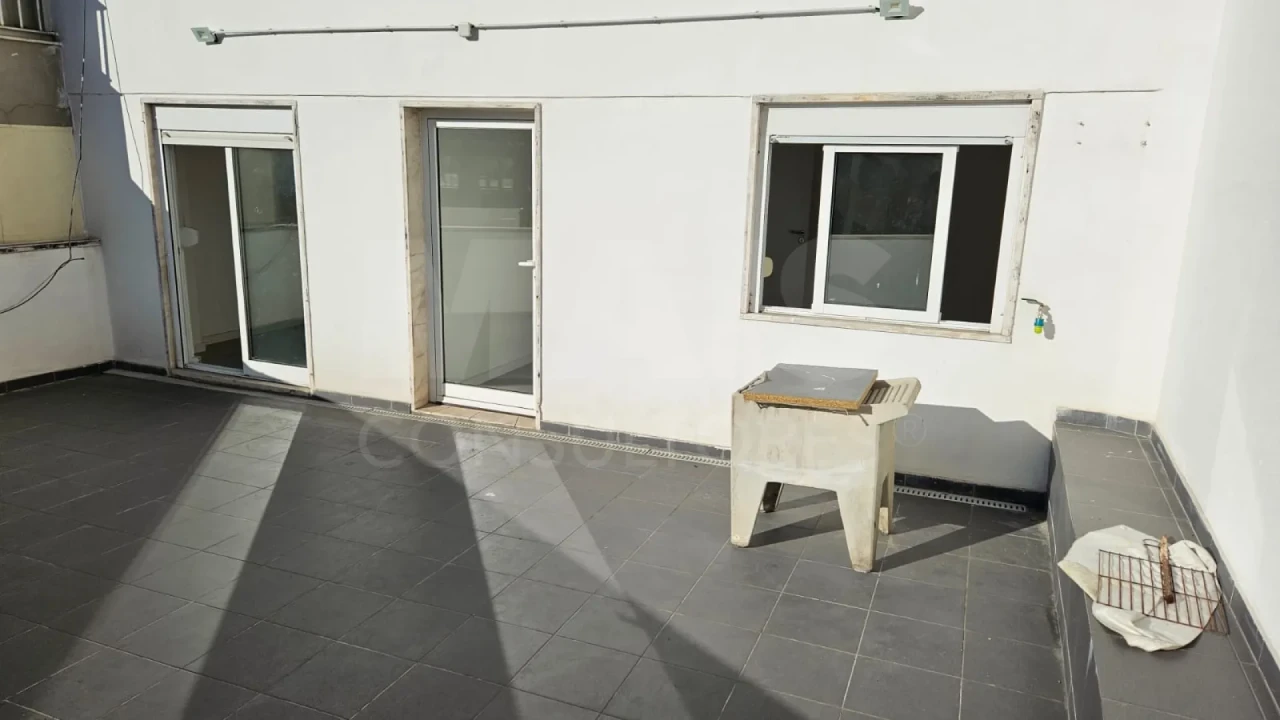 Moradia T15 para Venda em Camarate, Unhos e Apelação Foto 1