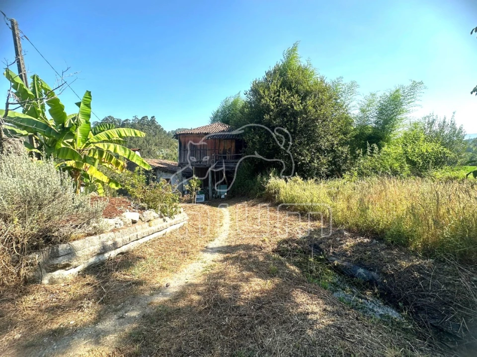 Quinta T3 para Venda em Oleiros Foto 3