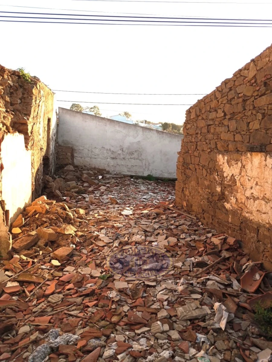 Terreno para Venda em Vaqueiros Foto 3