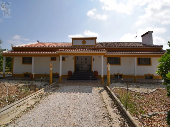 Quinta T5 para Venda em São Bras e São Lourenço