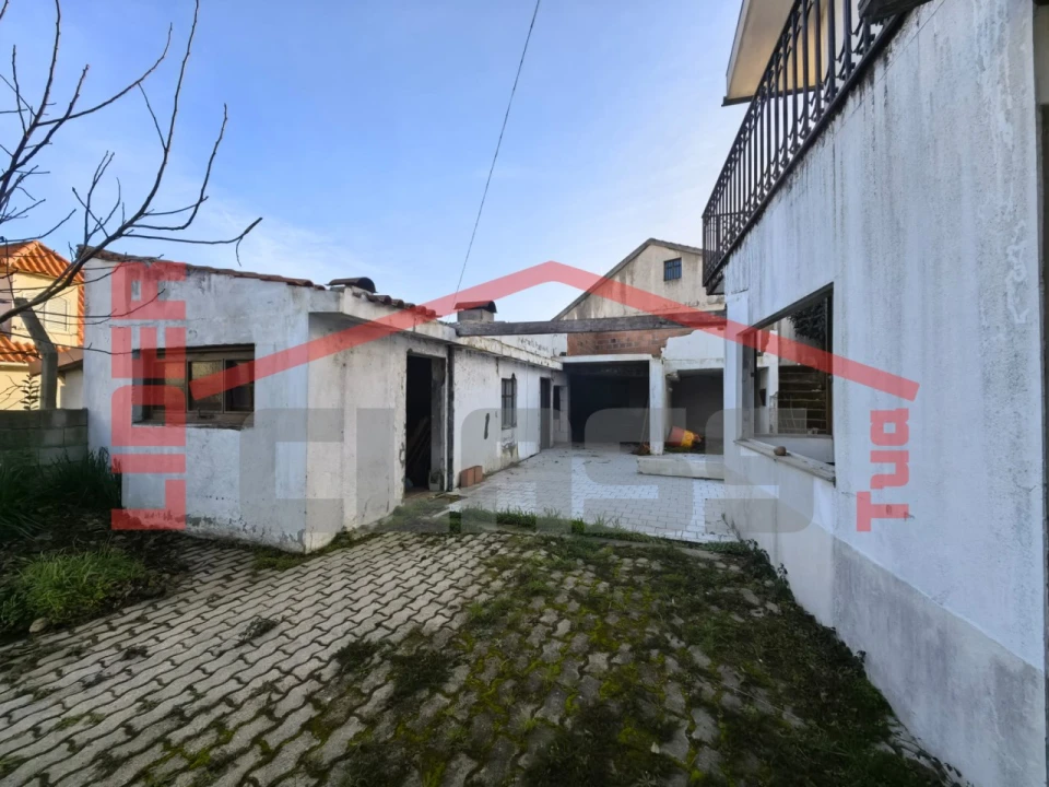 Moradia T5 para Venda em Mogadouro, Valverde, Vale de Porco e Vilar de Rei Foto 11