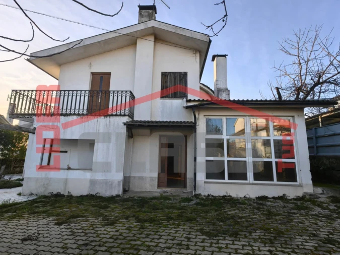 Moradia T5 para Venda em Mogadouro, Valverde, Vale de Porco e Vilar de Rei Foto 3