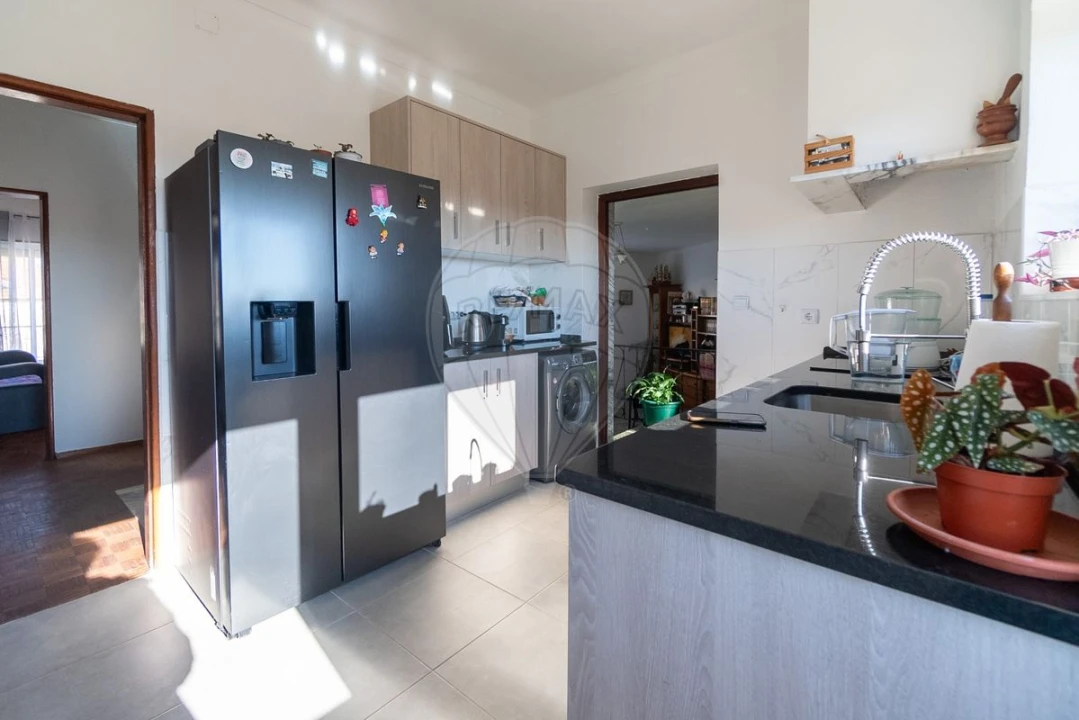 Moradia T3 para Venda em Vermelha Foto 9