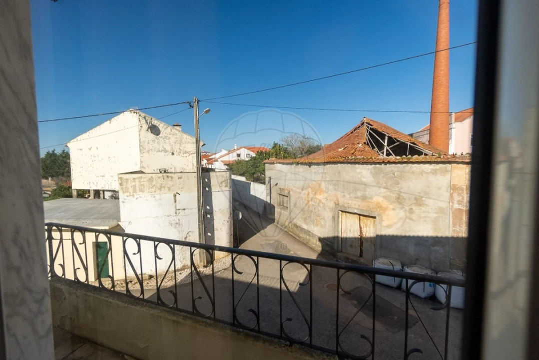 Moradia T3 para Venda em Vermelha Foto 26