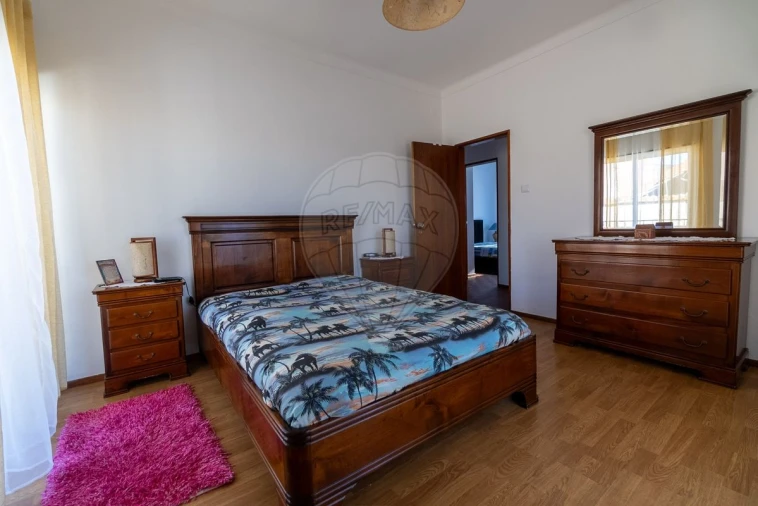 Moradia T3 para Venda em Vermelha Foto 19