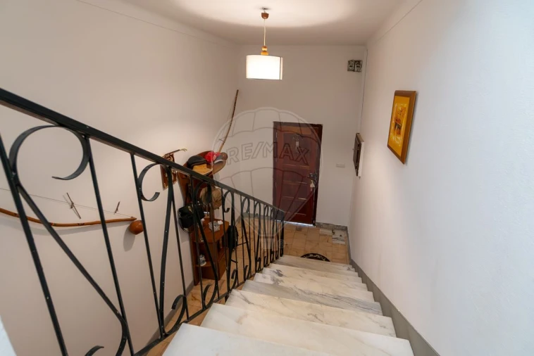 Moradia T3 para Venda em Vermelha Foto 14