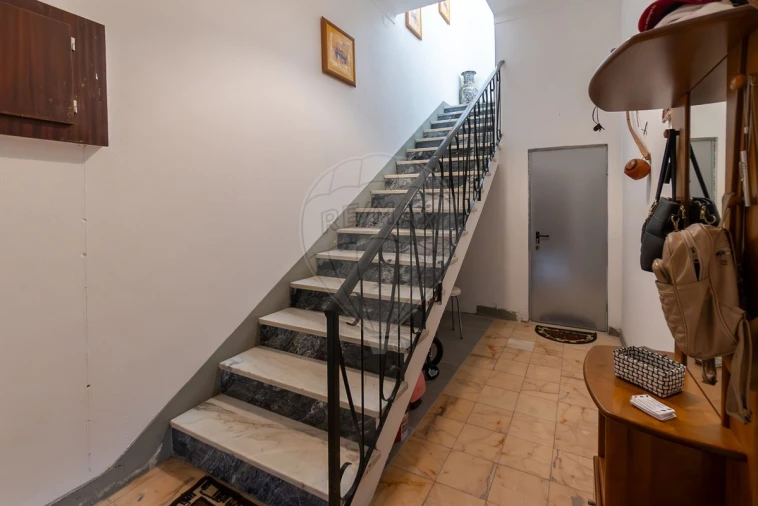 Moradia T3 para Venda em Vermelha Foto 13