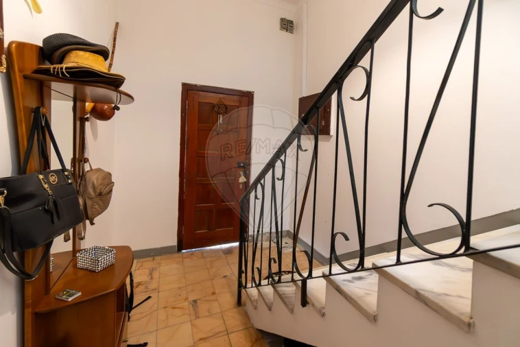 Moradia T3 para Venda em Vermelha Foto 5