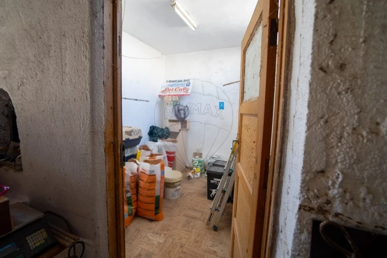 Moradia T3 para Venda em Vermelha Foto 33