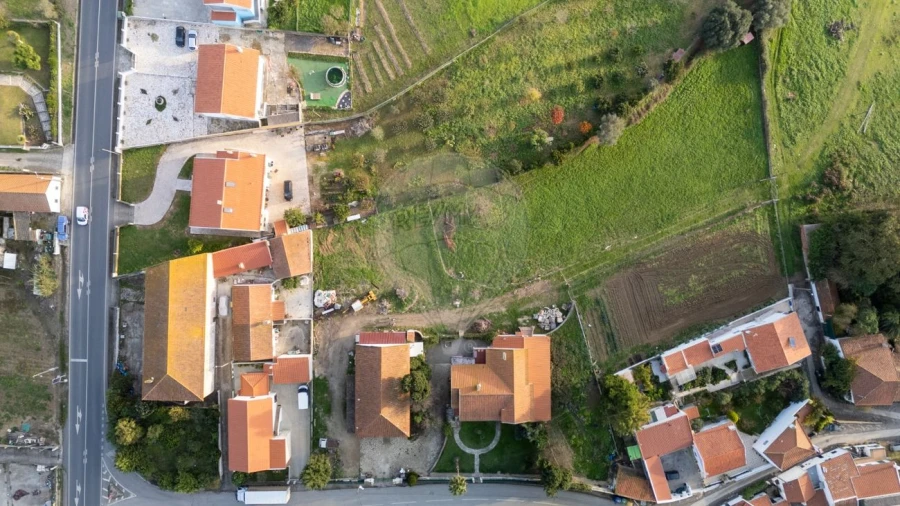 Terreno para Venda em Carvoeira e Carmões Foto 8