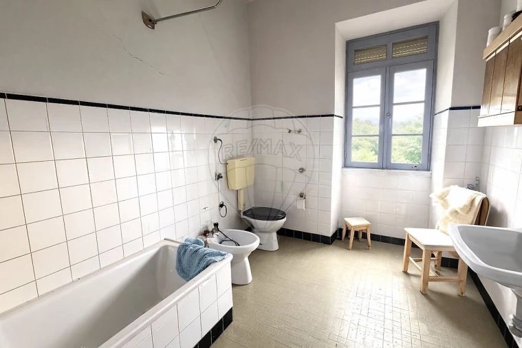 Moradia T6 para Venda em Luso Foto 7