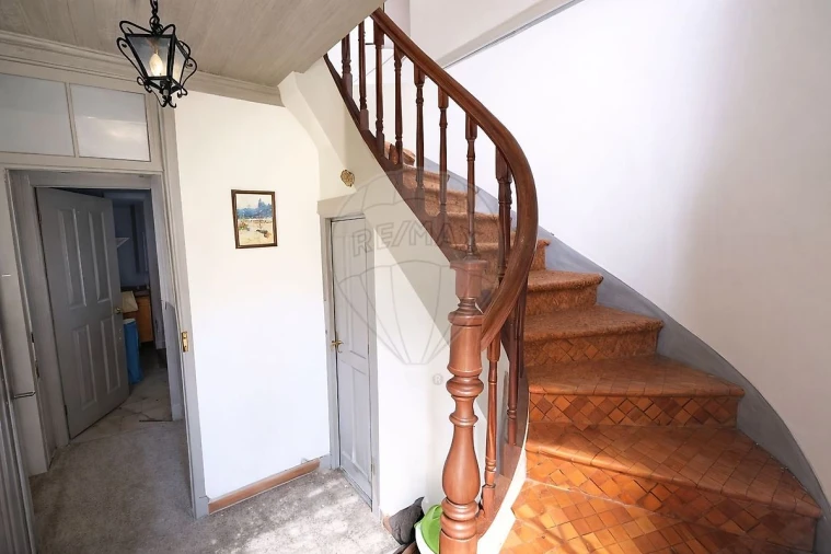 Moradia T6 para Venda em Luso Foto 9