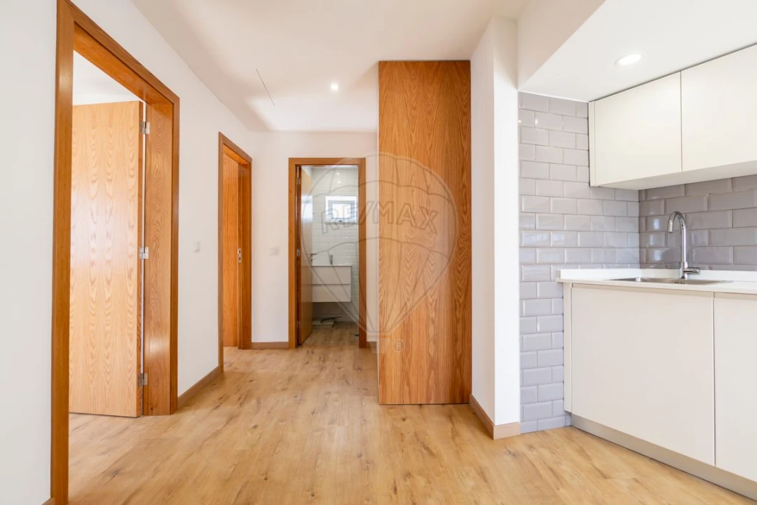 Moradia T4 para Venda em Guilhufe e Urrô Foto 7